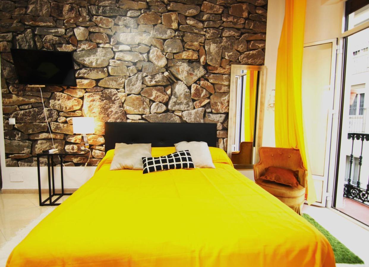 Homestay Balcony & Centro
